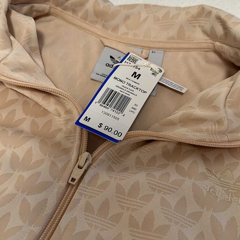 Adidas tracksuit - Picture 5 of 5